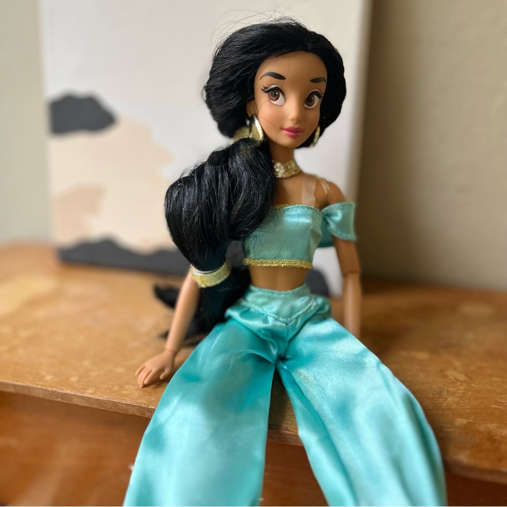 Disney princess Jasmine doll